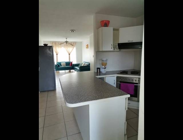 2 BEDROOM APARTMENT FOR SALE IN EMPANGENI CENTRAL